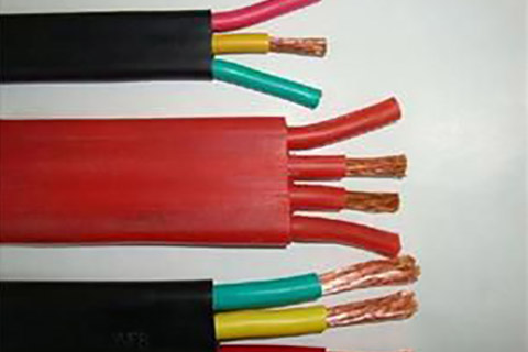 特點(diǎn)/用途：可在長(zhǎng)期潮濕環(huán)境中使用，電性能及防水、防霉性能優(yōu)越。 彎曲性能優(yōu)良，最小彎曲半徑為電纜外徑16倍，可移動(dòng)使用。使用于交流額定電壓450/750V及以下各種移動(dòng)式電機(jī)、鋼鐵、航空、電廠、石化等高溫環(huán)境中使用。